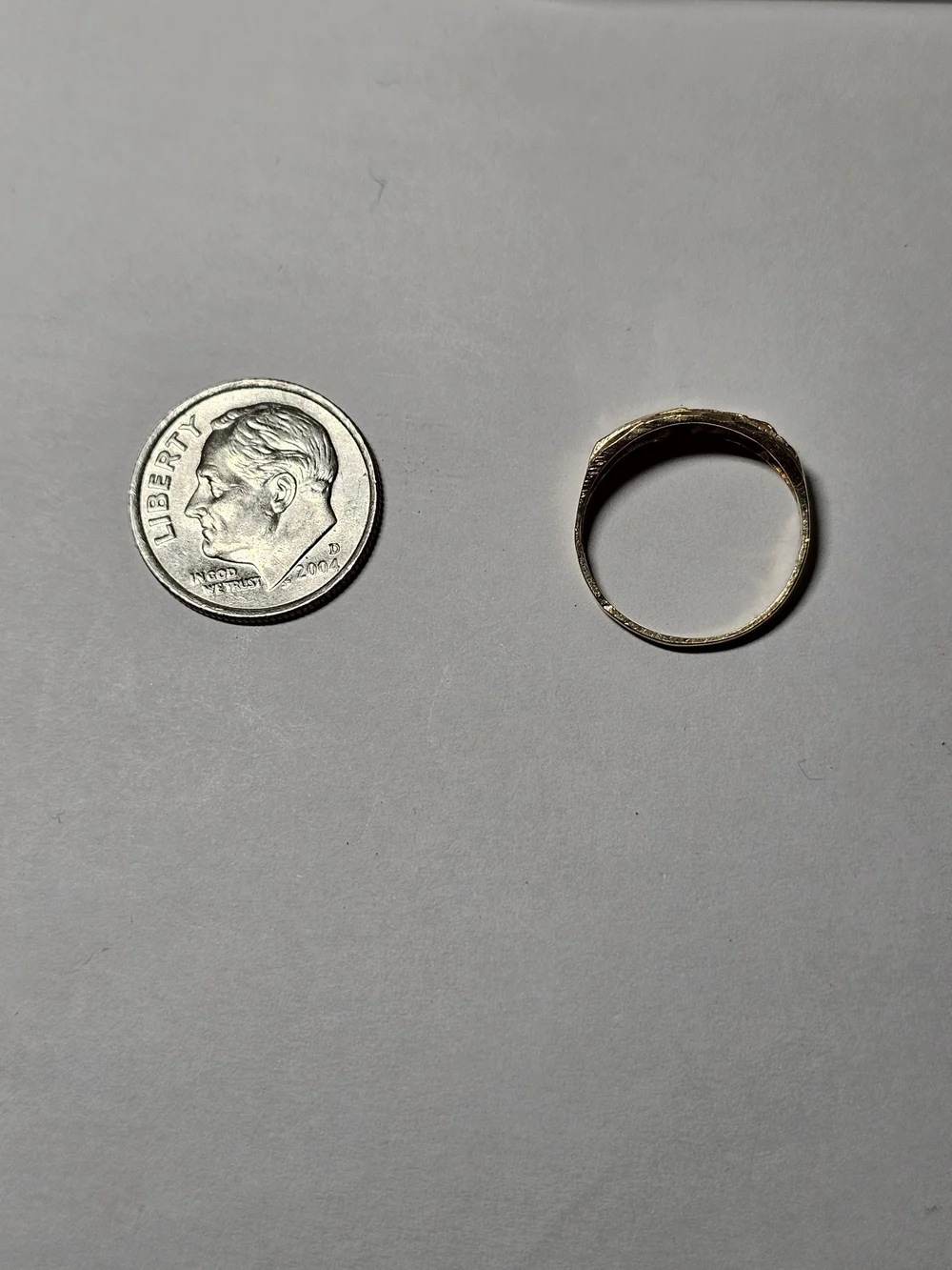 10k Gold Ring Size 3¾-4 - Picture 3 of 5